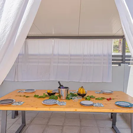 Cozy In With Outdoor Swimming Pool Holiday home *
