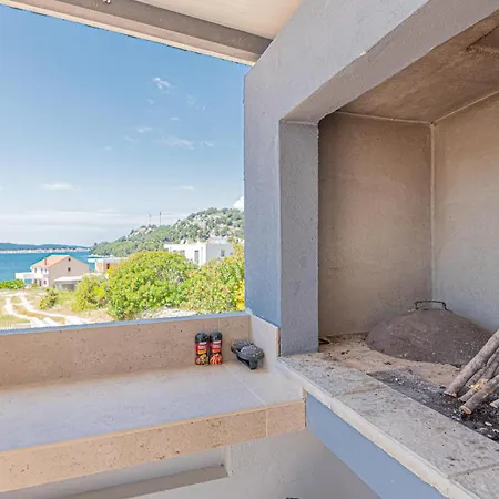 Holiday home Cozy In With Outdoor Swimming Pool