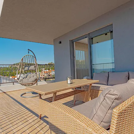 Holiday home Cozy In With Outdoor Swimming Pool *