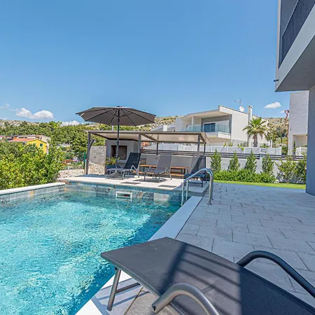 Cozy In With Outdoor Swimming Pool