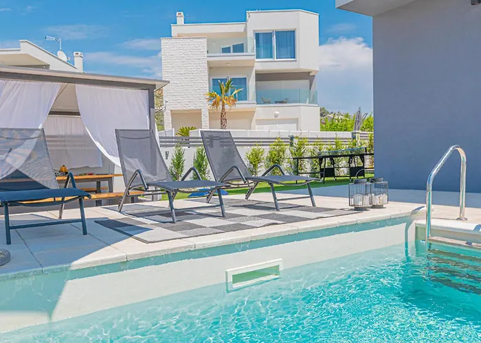 Beautiful In Nyaraló *