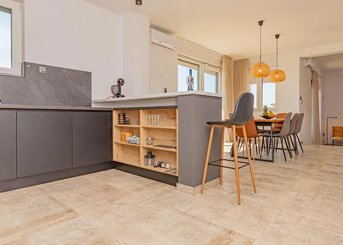 בית נופש Beautiful In ז'אבוריץ'