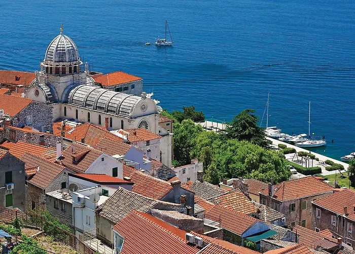 בית נופש Beautiful In ז'אבוריץ'