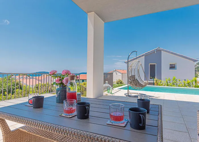 Beautiful In בית נופש