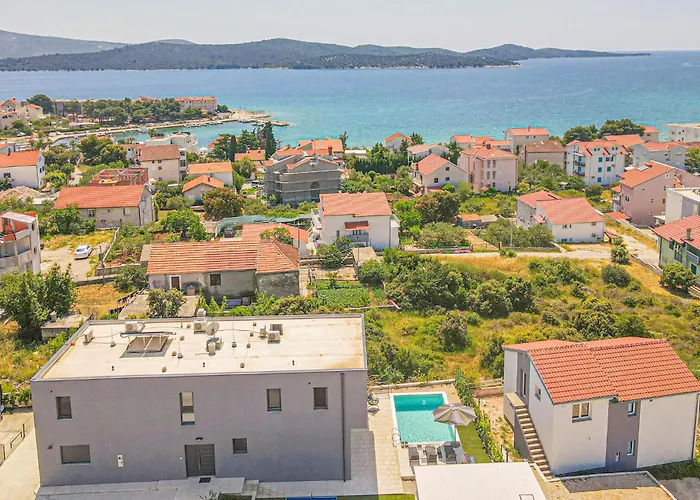 Beautiful In בית נופש